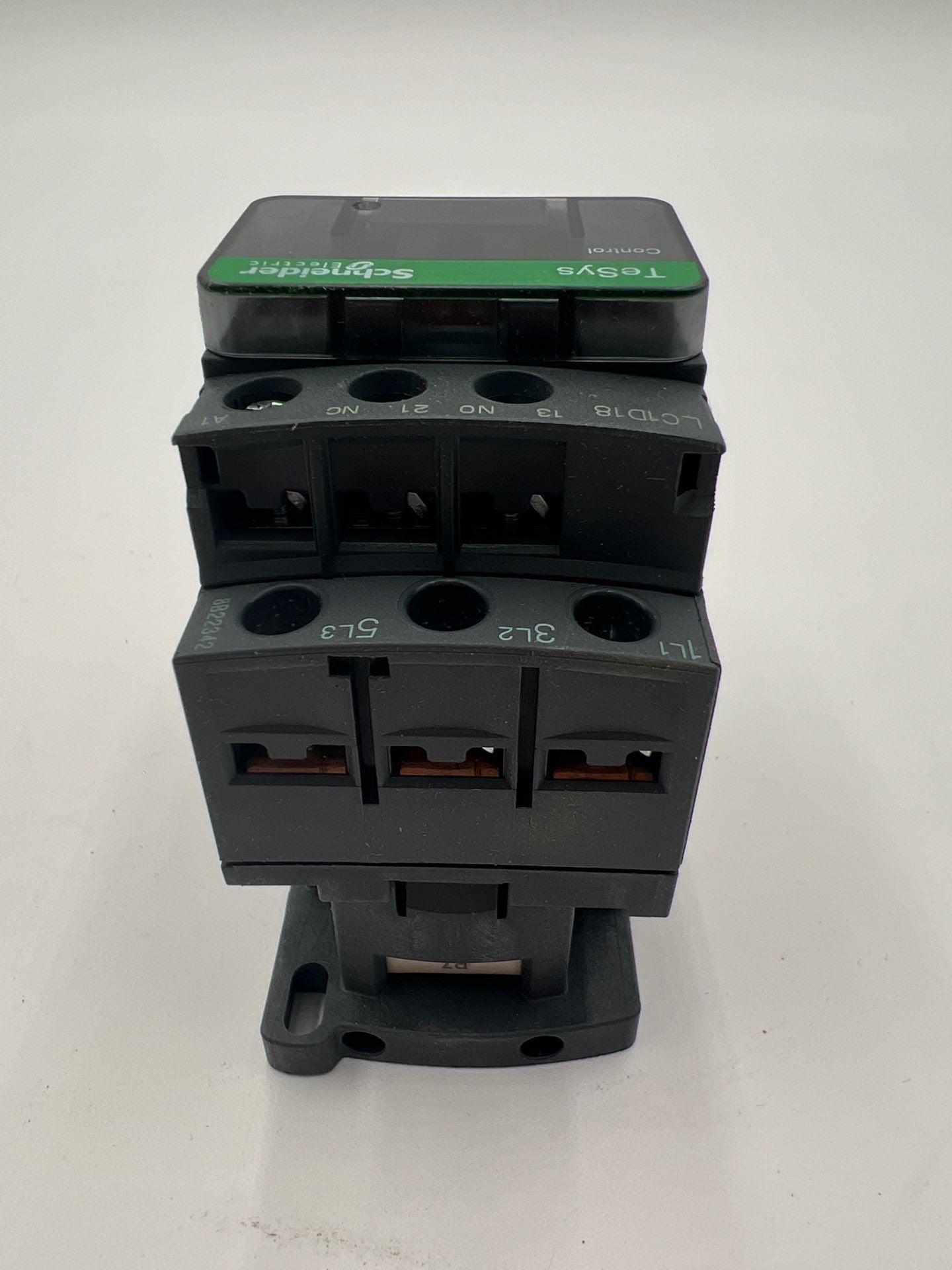 Square D LC1D18P7 New