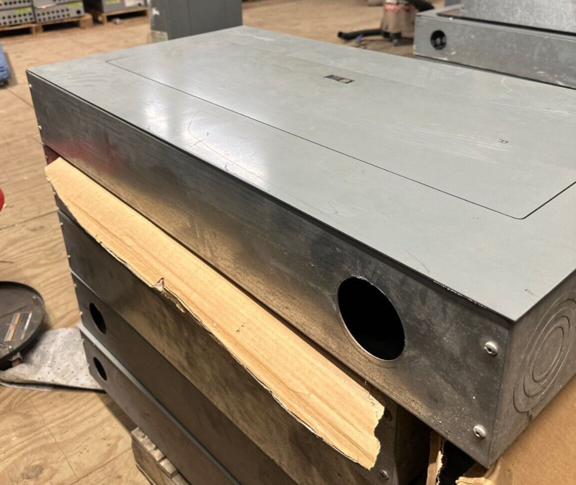 Square D NQOD442L225 Panelboard 225A 208Y/120V 3PH 4W Main Lug Panel MLO 42 Cir P285 Used