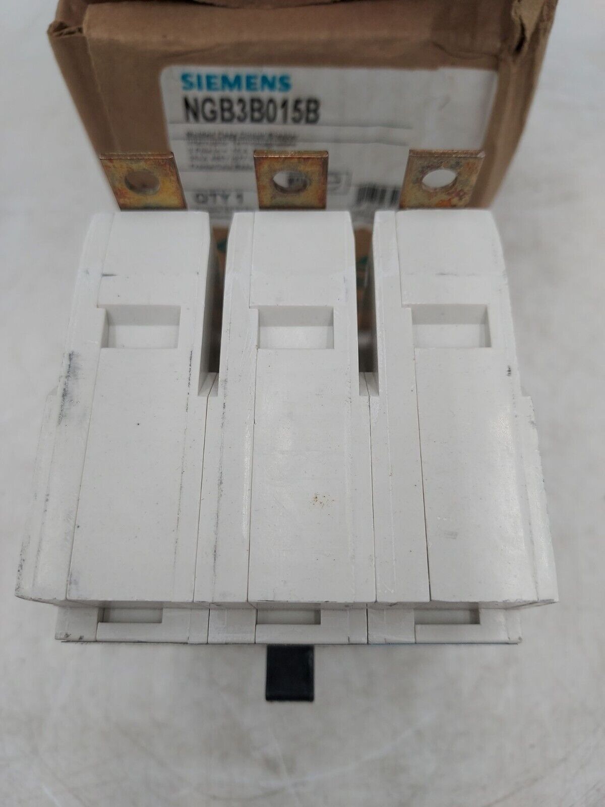 Siemens NGB3B015B New
