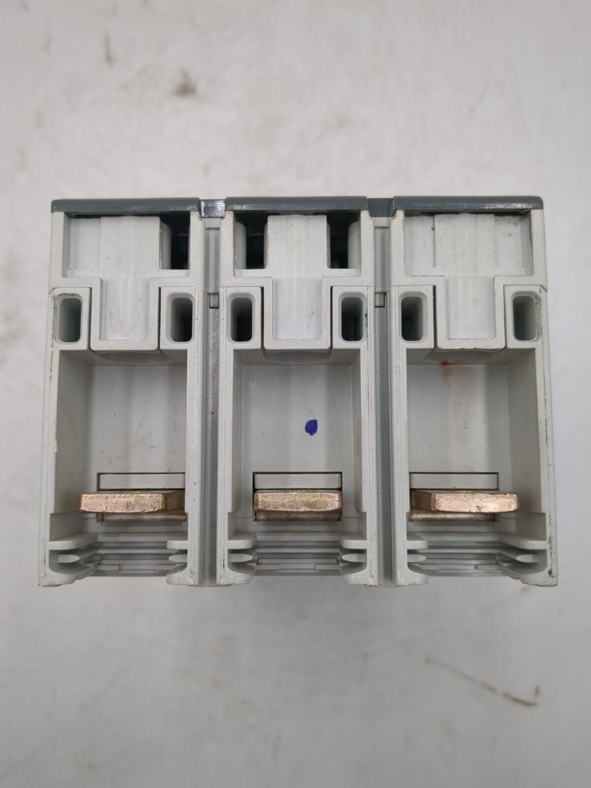 ABB XT4NU3250AFF000XXX New