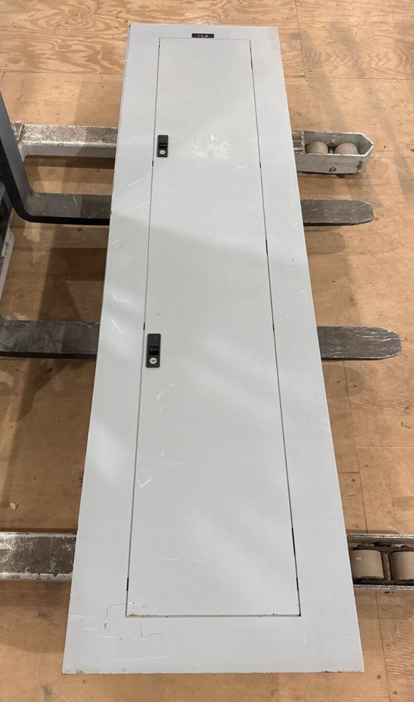 GE AEF3424KBX Panelboard 400A 208/120V 3PH 4W 42Cir Indoor Encl MCB SGHA36AT0400 P240 Used