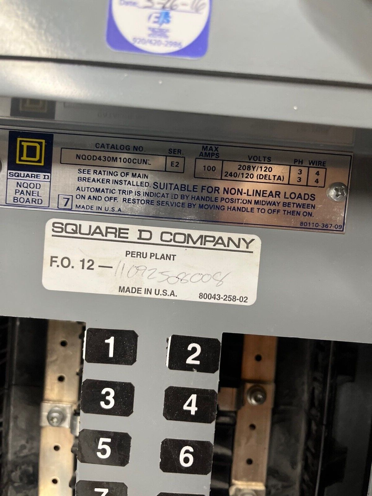 Square D NQOD430M100CUNL Panelboard 100A 208/120V 3PH 4W Indoor Encl MCB 30 Cir P569 Used