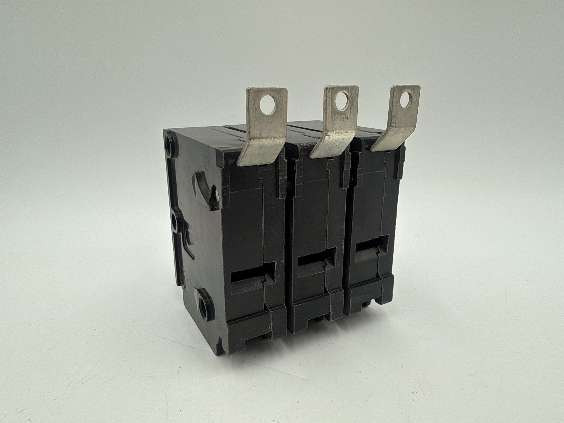 Siemens B360H Circuit Breaker 60A 3P 240V BLH 60 Amp 3 Pole 3PH Bolt On Used