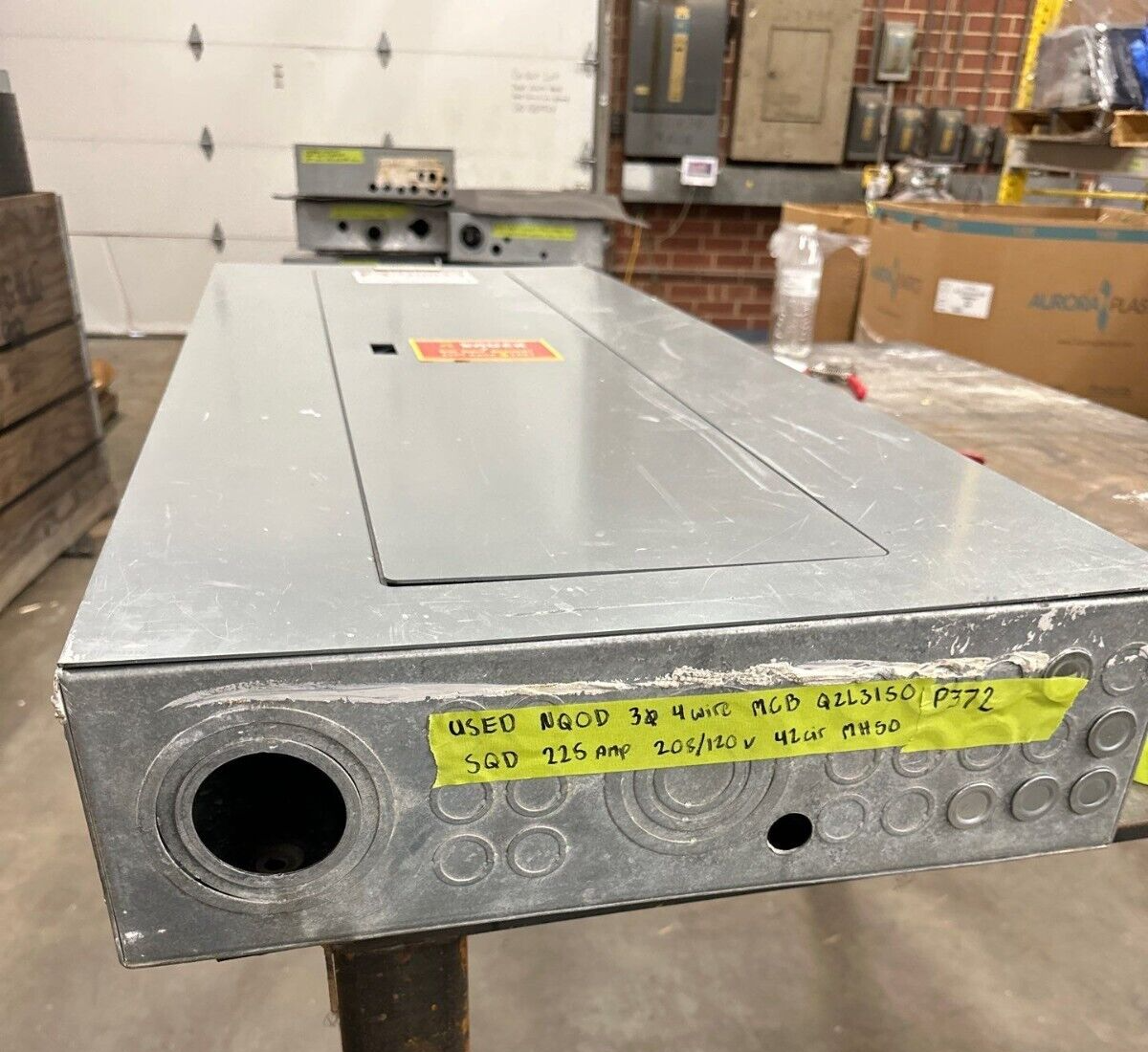 Square D NQOD442M225 Panelboard 225A 208/120V 3PH MCB Indoor Encl 42 Circuit P372 Used