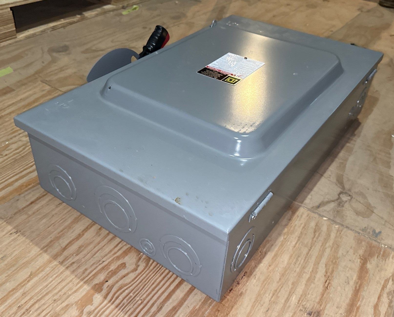 Square D H364 Safety Disconnect Switch 200A 3P 600V Indoor 200 Amp 3 Pole New