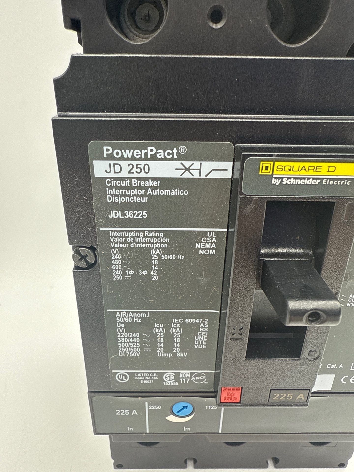 Square D JDL36225 New