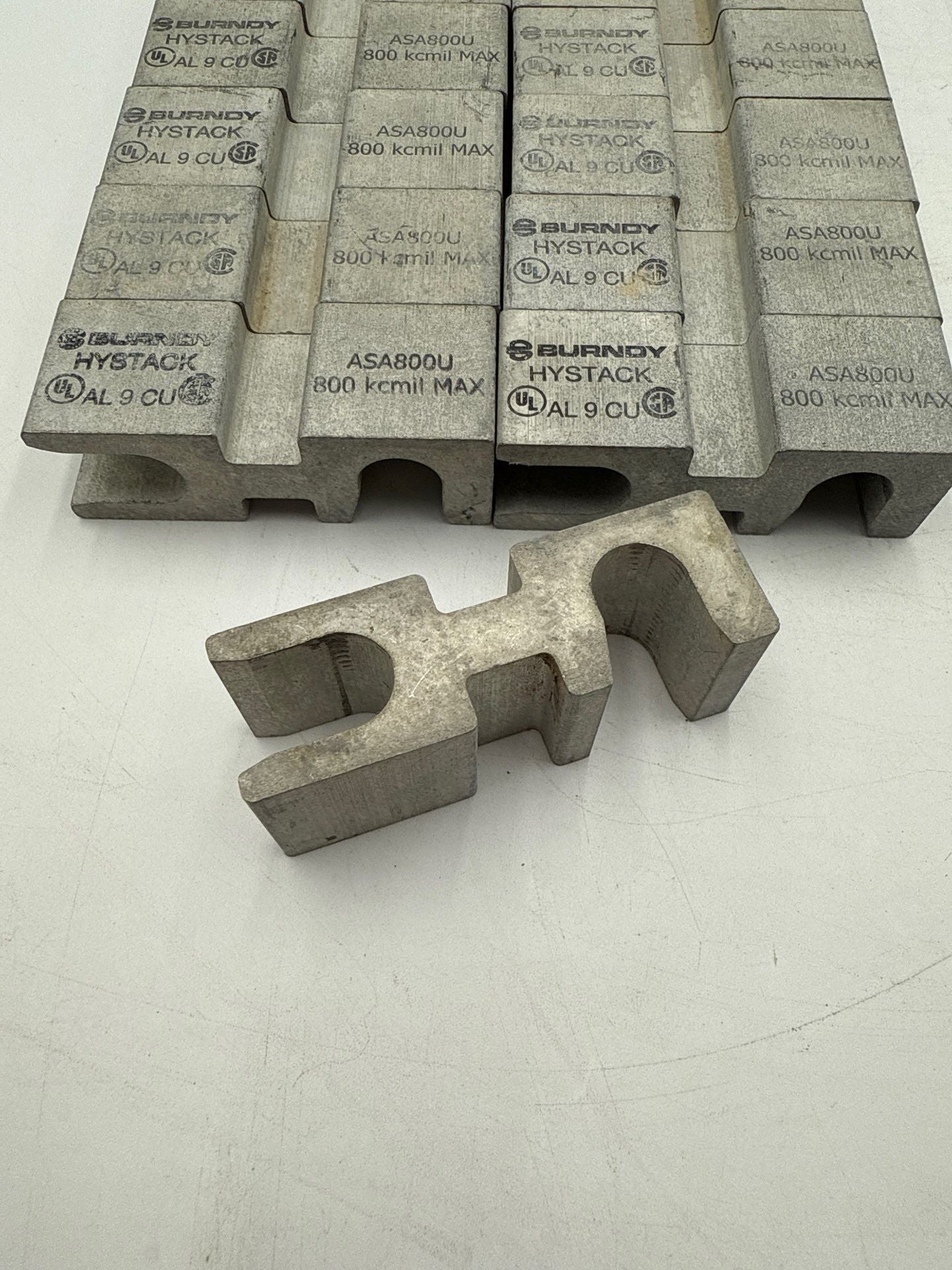 Lot of 13 Burndy Hystack ASA800U 800KCMIL Copper Stacking Adapter 2-Hole New