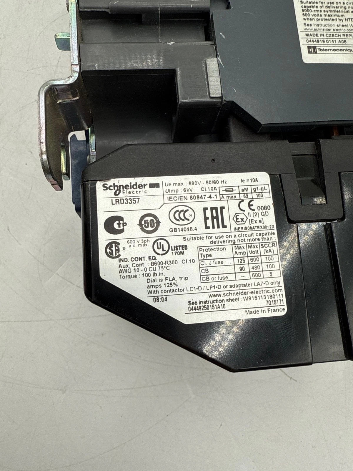 Schneider LC1D50 Starter 70A 3P 600V Coil 120V LC1D50G7 Overload LRD3357 Used