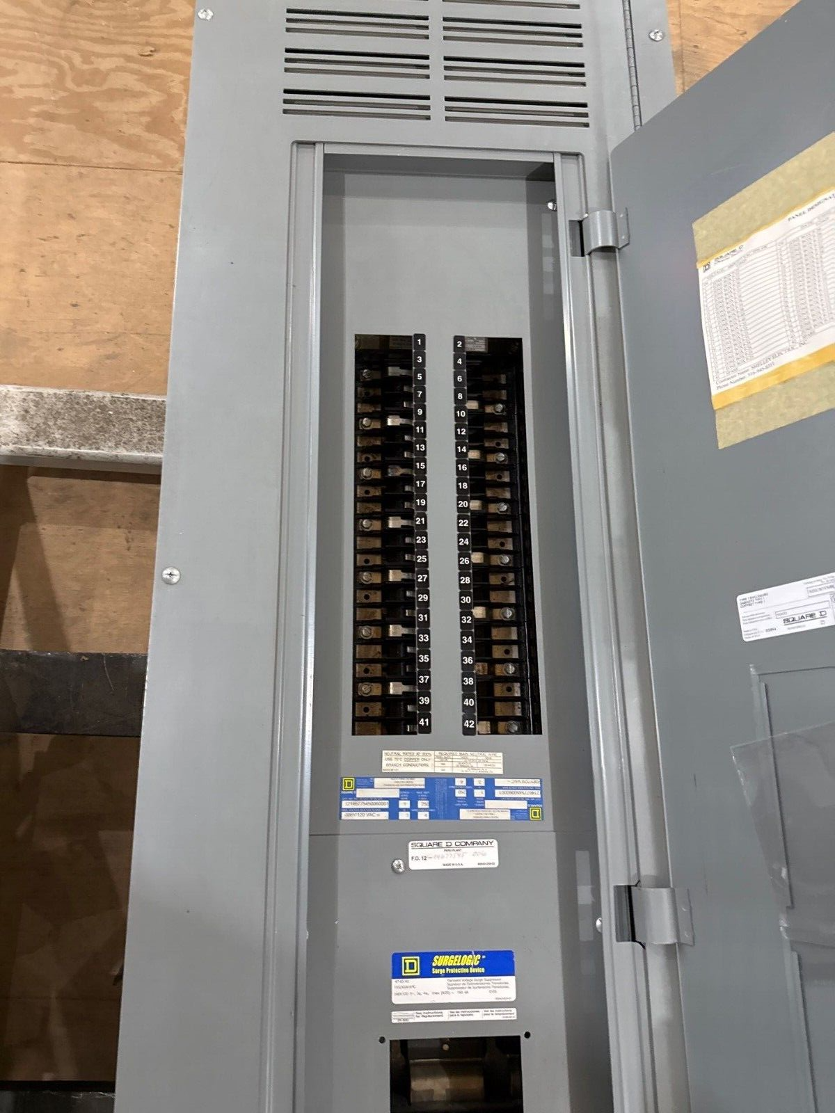 Square D NQOD Panelboard 250A 400A 208/120V 3PH 4W 42 Circuit MCB Indoor Encl P302 Used