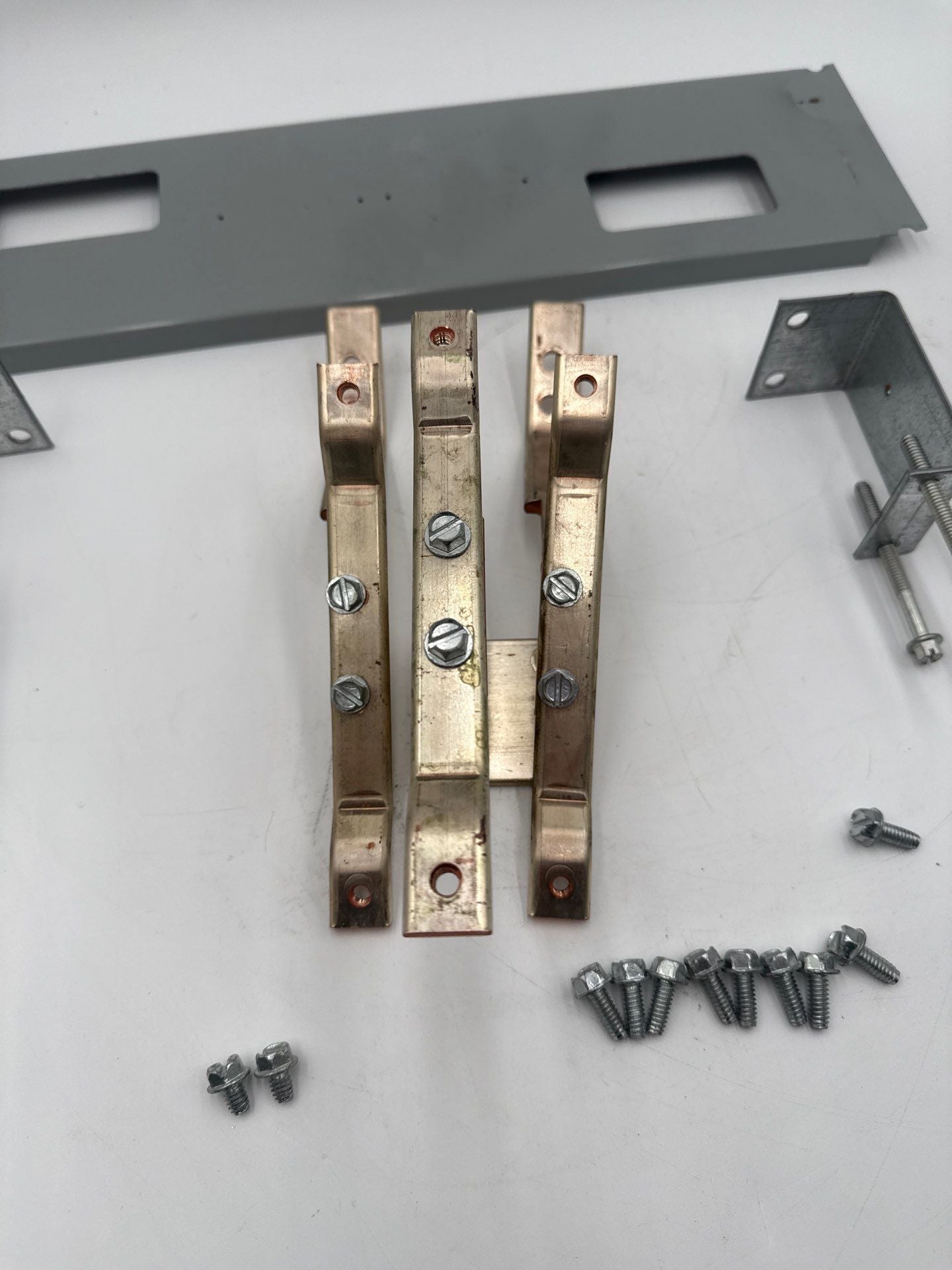 Siemens 6QJ2 Mounting Hardware Twin For QJ22 QJ23 Breakers Used
