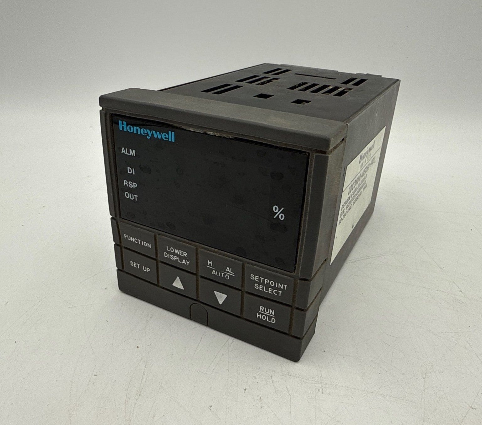 Honeywell DC300K-E-0A0-20-0000-0 UDC3000 Versa Pro Temperature Controller Used