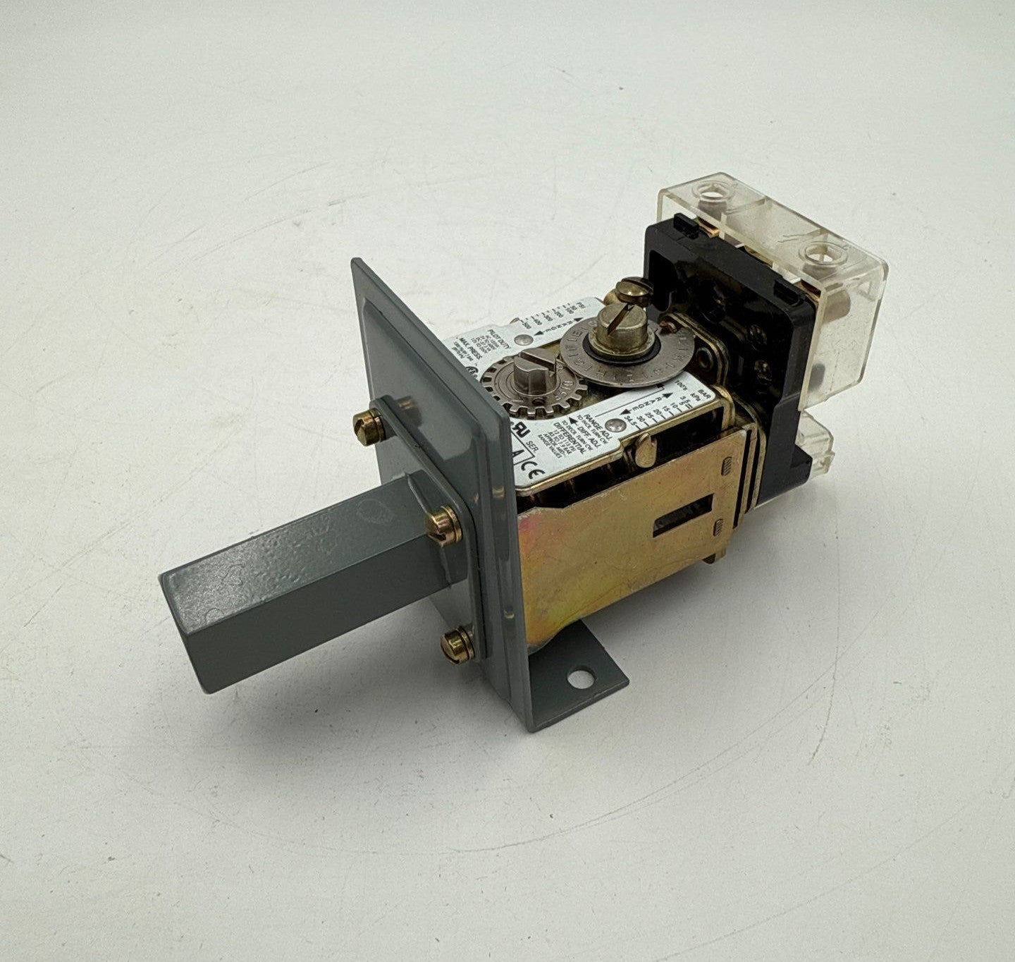 Allen Bradley 836-C10 Series A Pressure Control Switch 50-500psi 600VAC New