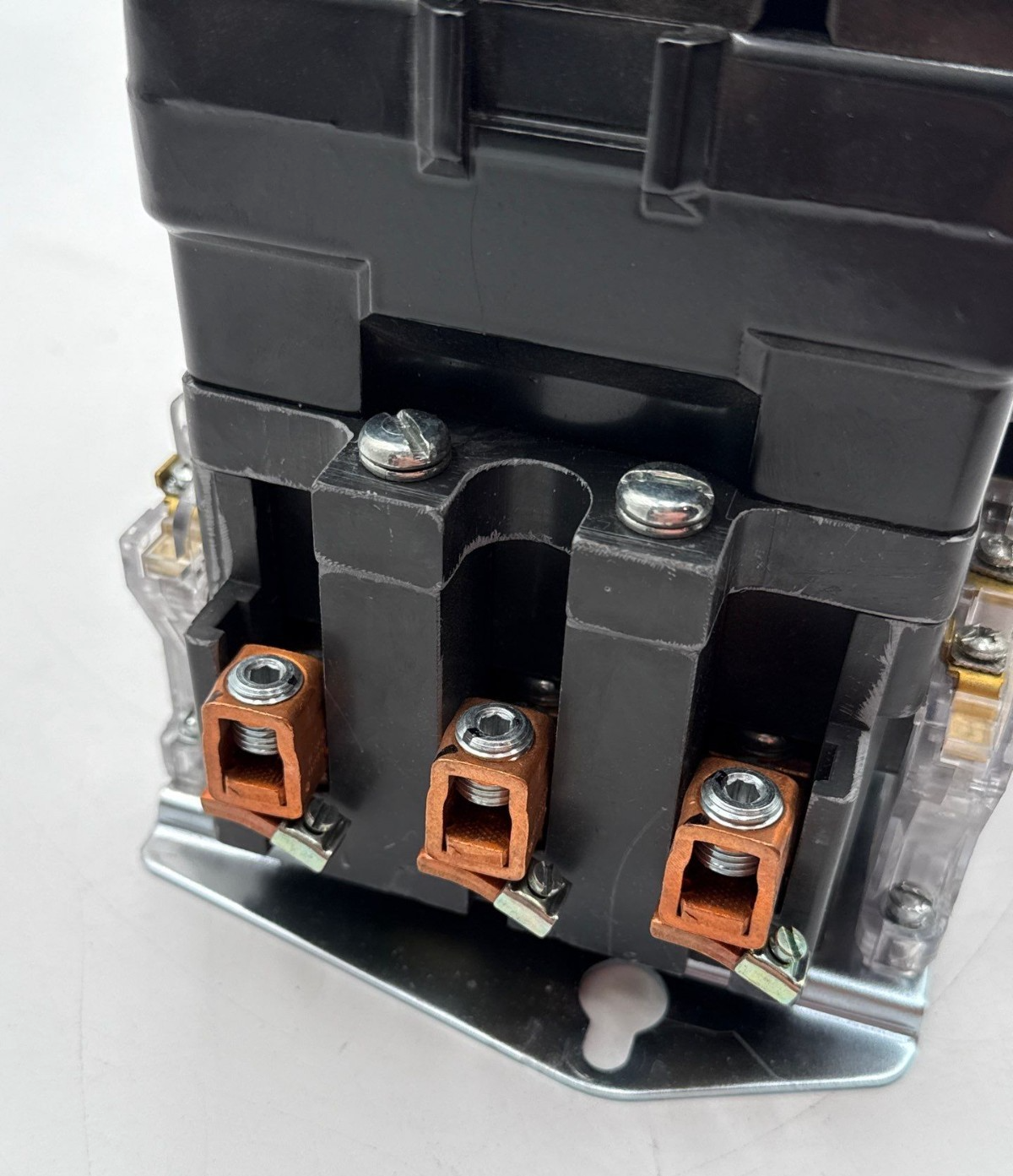 Square D 8536SEO1H30S Starter NEMA Size 3 600V 50HP Max Coil 11/120V 9065ST320 Used