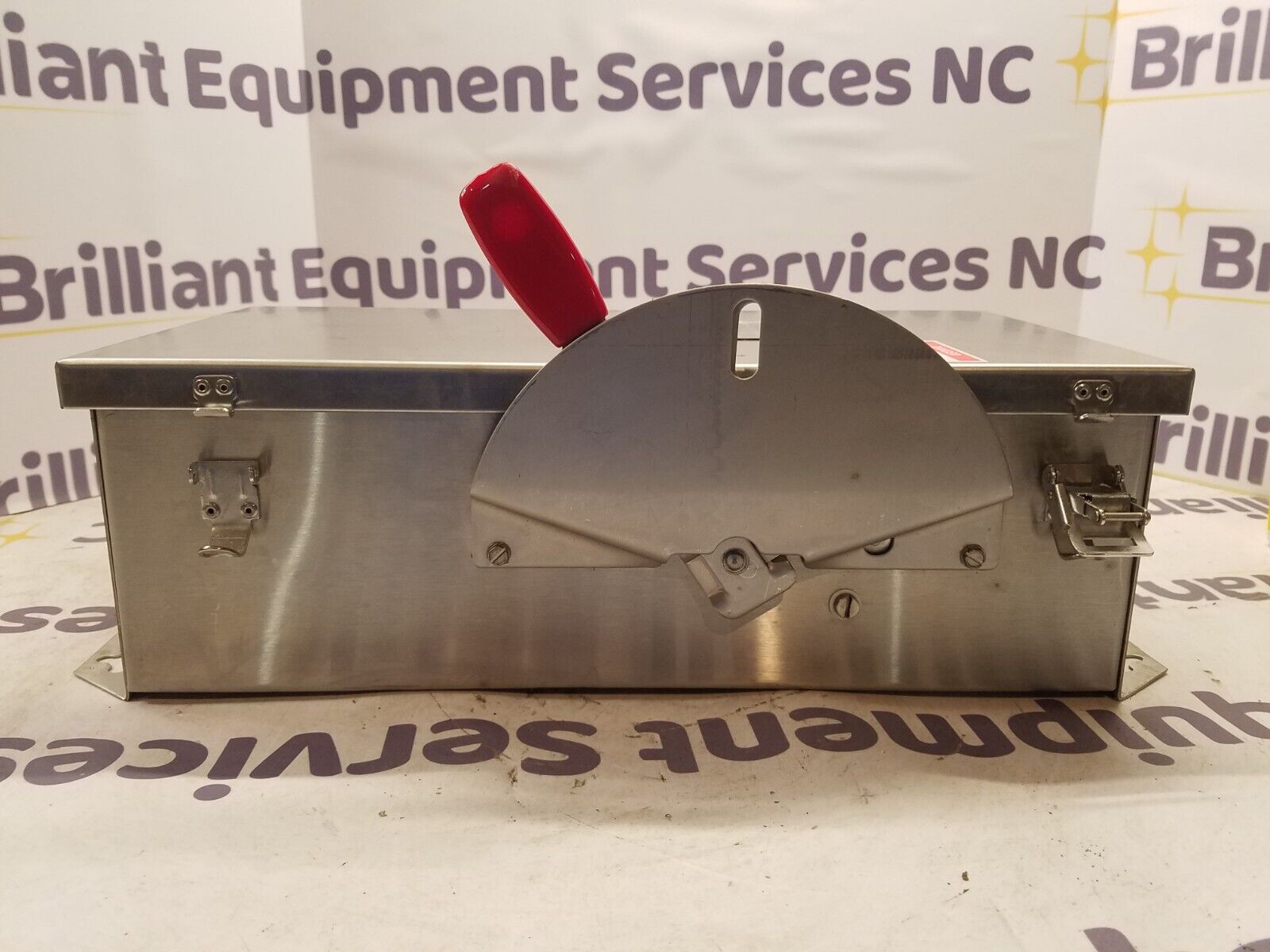 Challenger SHD361NFC Used