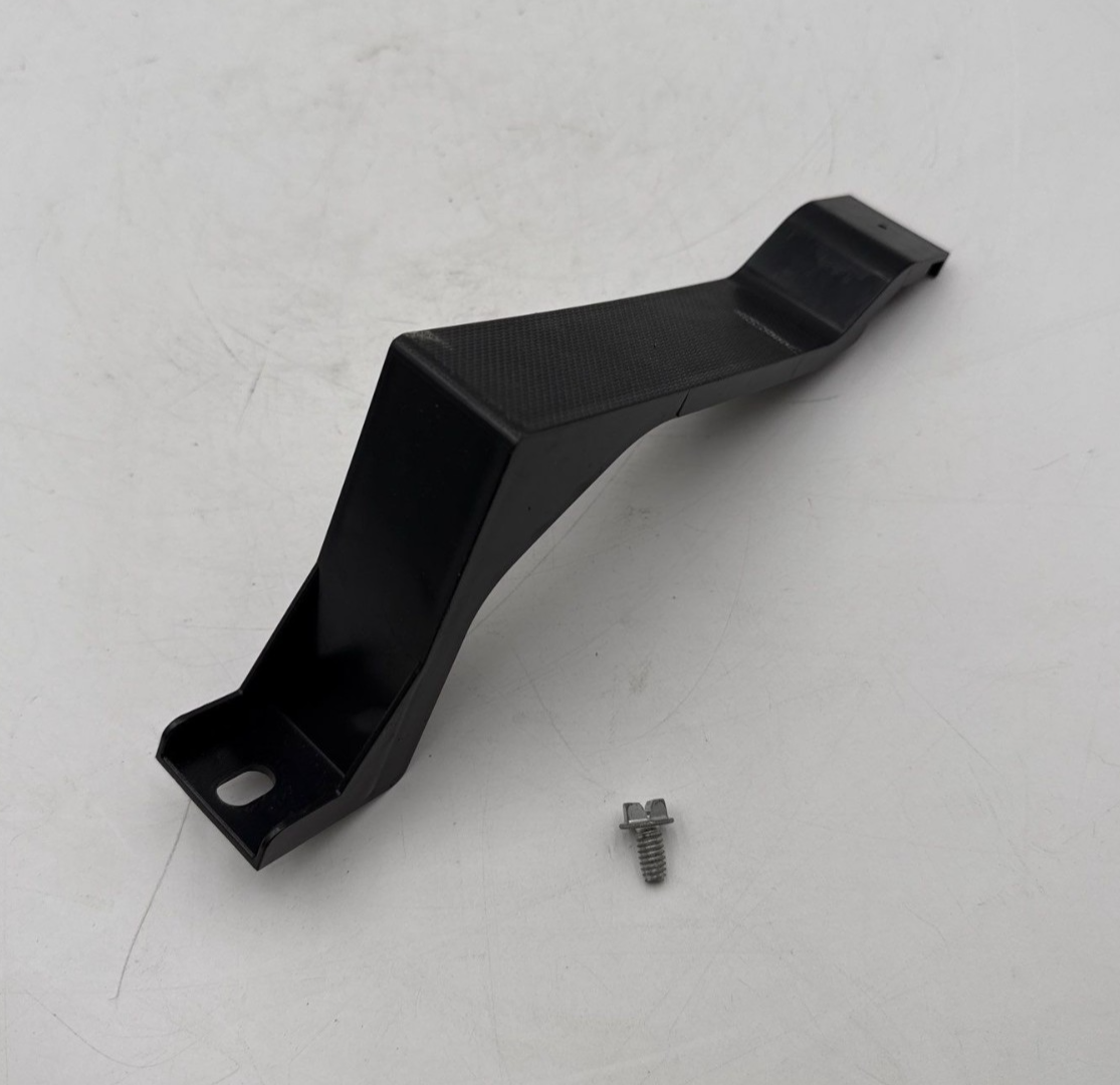 Square D HNM-1BL I-Line Panelboard 1.5" Filler Blank 1P Panel Plate HNM1BL Used