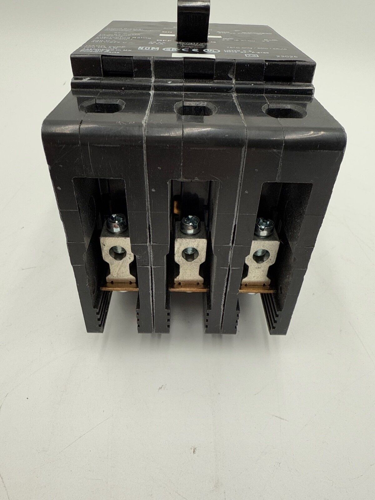 Square D EDB34030 Used