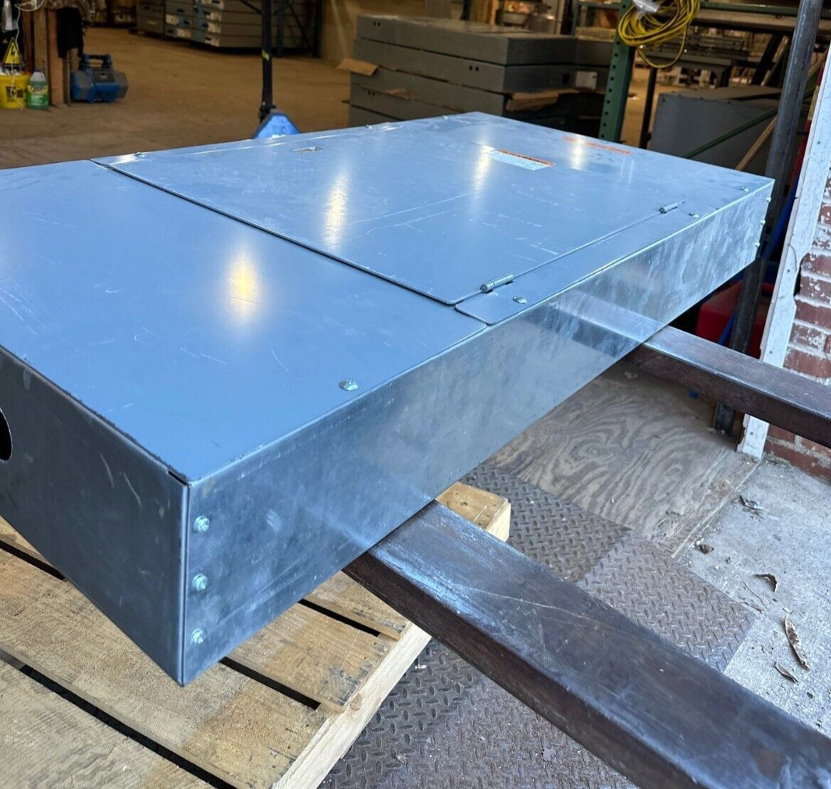 Square D I-Line Panelboard 225A 480Y/277V 3PH 4W Indoor Encl 18 Cir MCB 225 Amp P430 Used