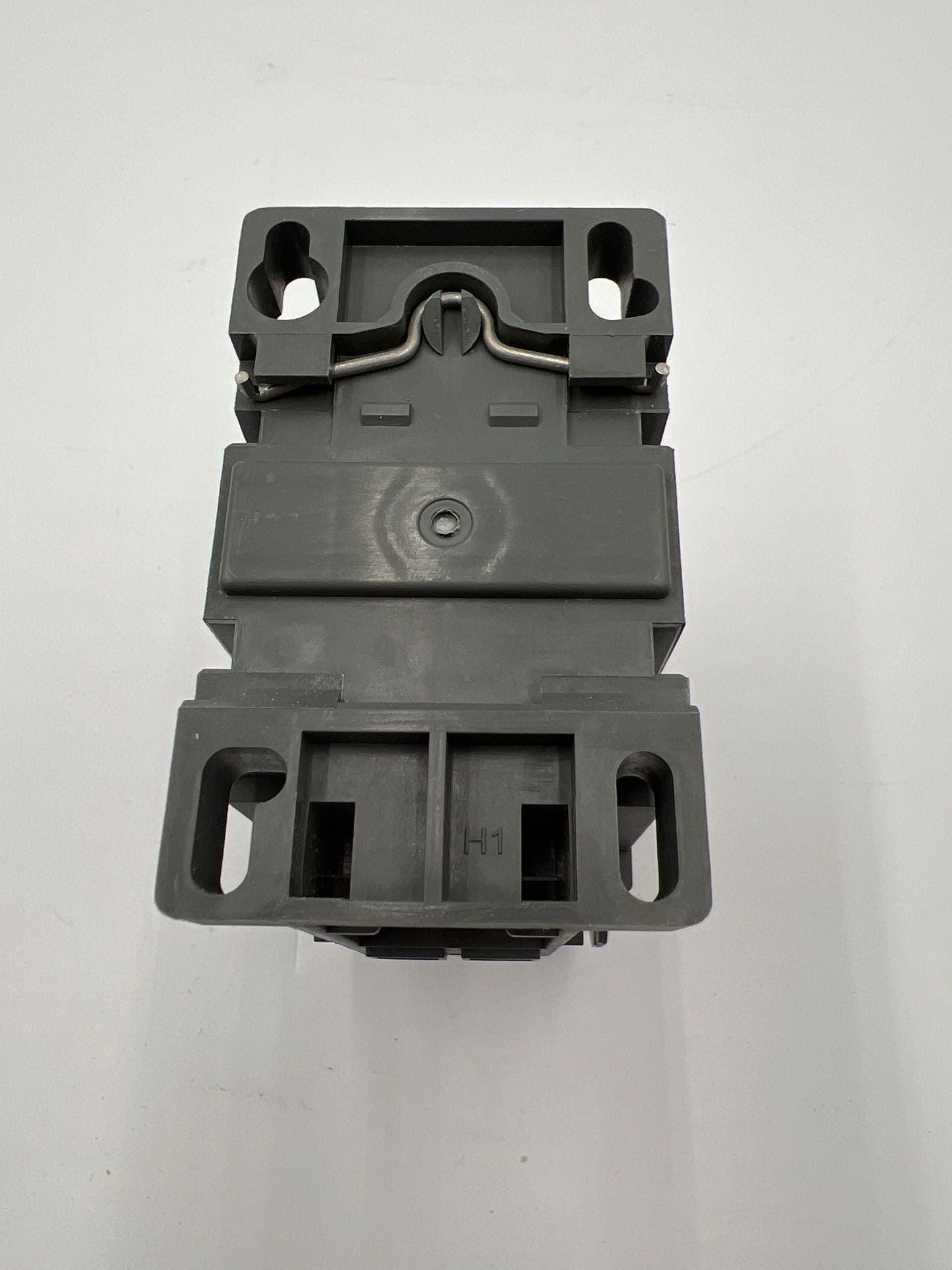 LS Electric MC-22b-1a1b Used