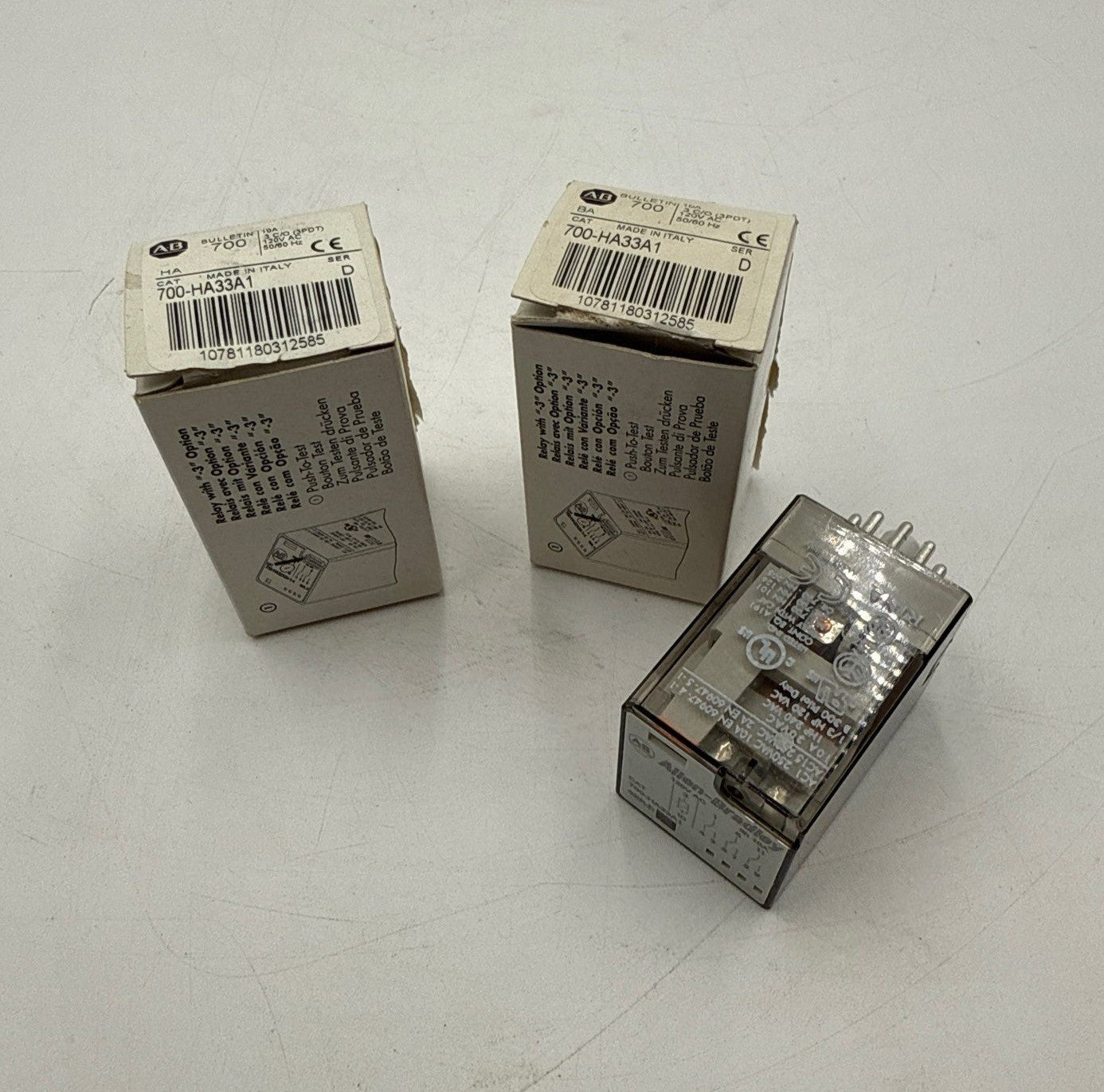 2PC Lot Allen Bradley 700-HA33A1 Relay 8Pins Plug In 3C/O 3PDT 120V 10A New