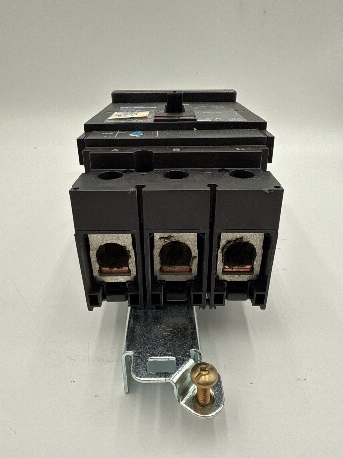 Square D JLA36225SA Used