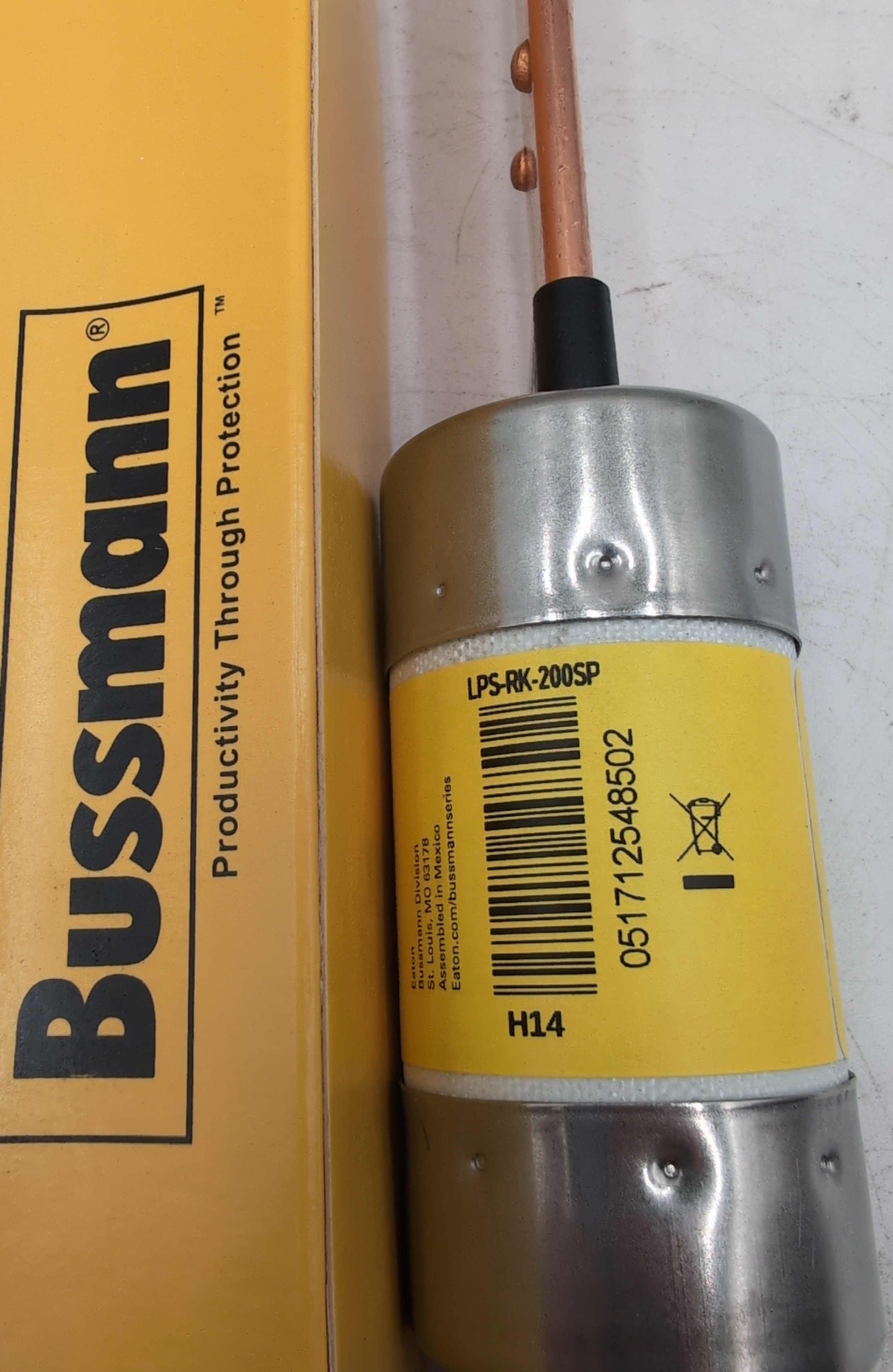 Bussmann LPS-RK-200SPLow Peak Fuse 200Amp 600V Class RK1 Time Delay NEW New