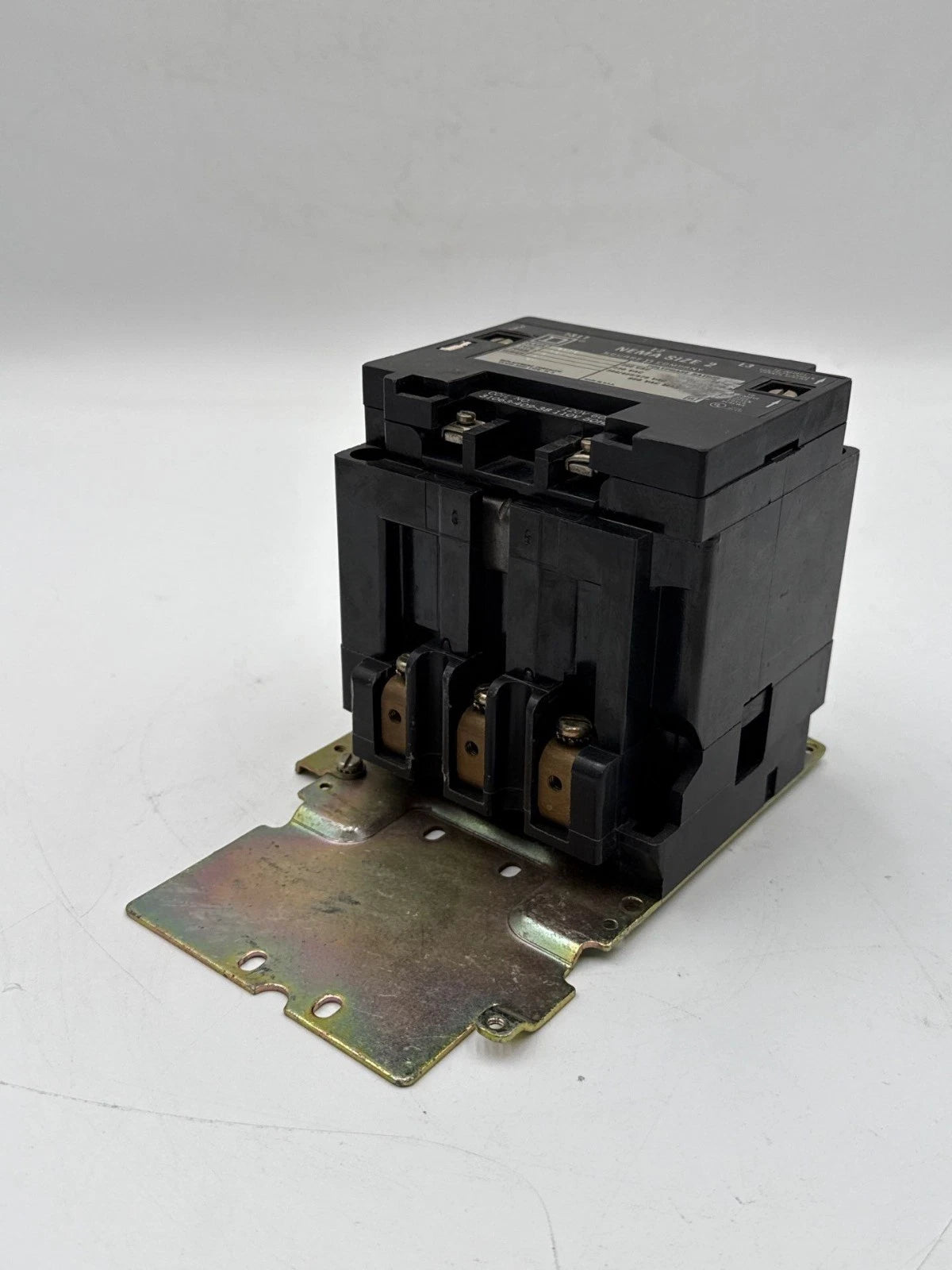 Square D 8536SD01 NEMA Size 2 Contactor Coil 110/120V 3P 600V 3PH 25HP 8536-SDO1 Used