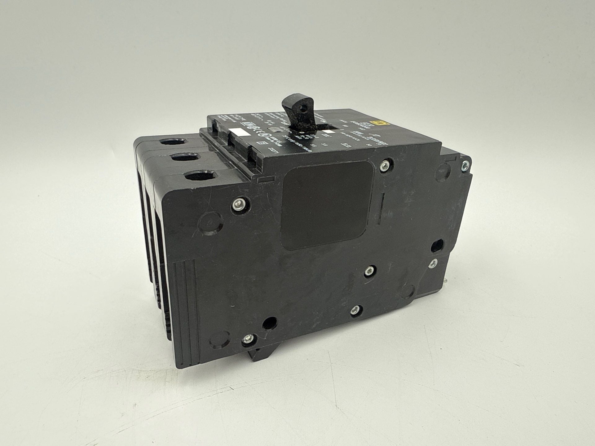 Square D EGB34040 Bolt On Circuit Breaker 40A 3P 480/277V 3PH EGB 40 Amp Used