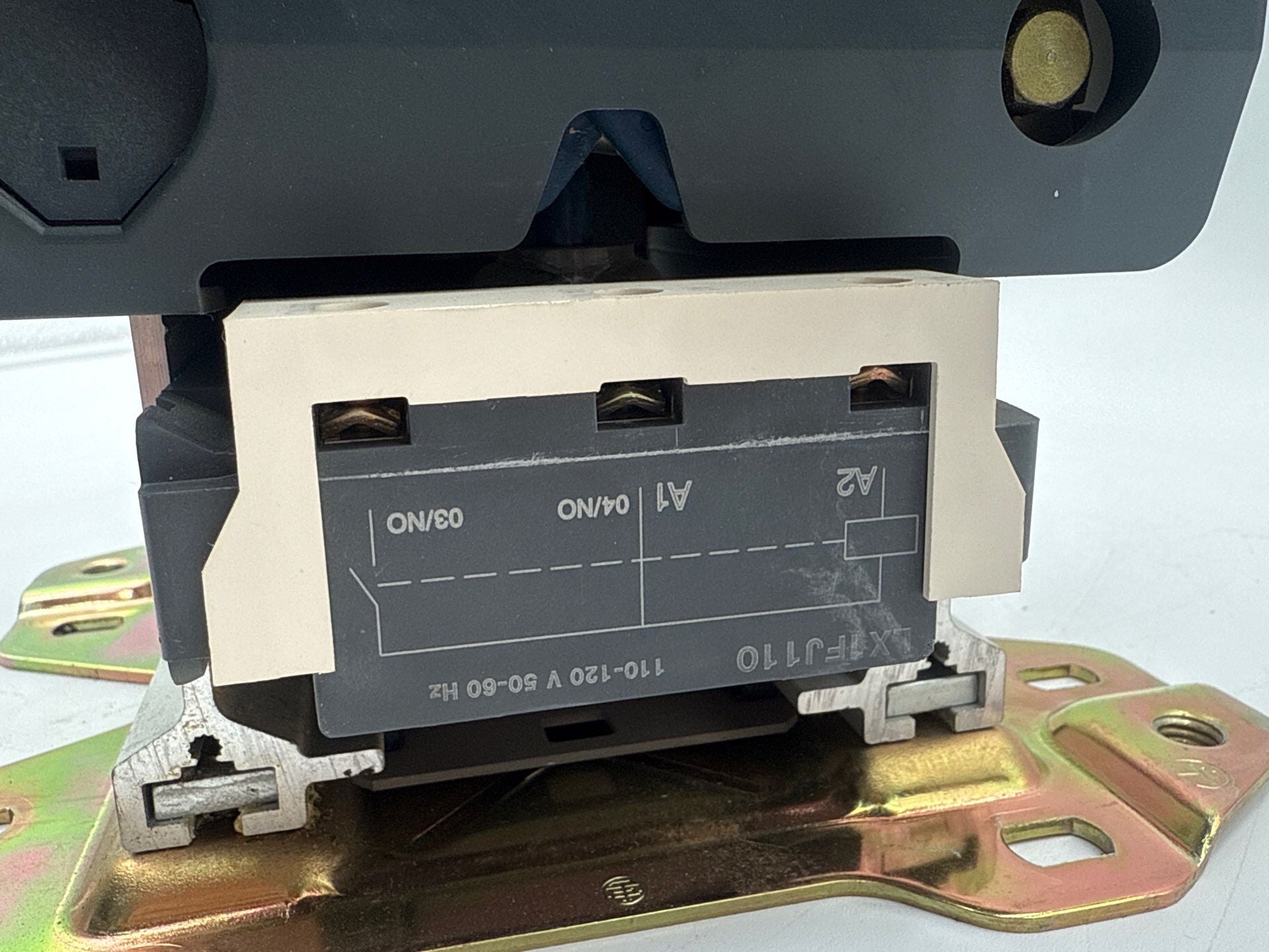 Telemecanque LC1F400 Contactor 500A 3P 1000V LX1FK110 COIL 110/120V LA1DN22 Used