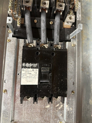 Square D NQOD Panelboard 125A 120/208V 3PH 4W MCB Main Braker Q2L3125 42 Circuit P246 Used