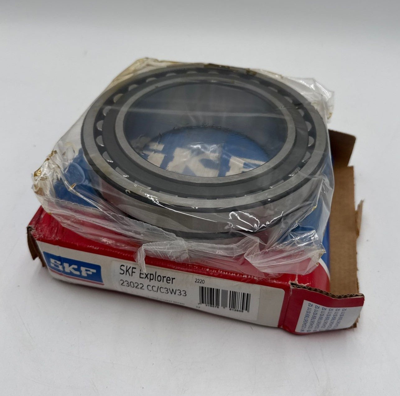 SKF Explorer 23022 CC/C3W33 Roller Bearing 110mm ID 170mm OD 45mm W New