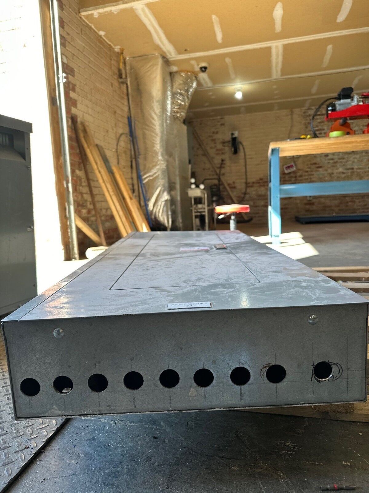 Eaton PRL1A Pow-R-Line Panelboard 150A 208Y/120V 3PH 4W Indoor Encl 42 Cir MCB P530 Used