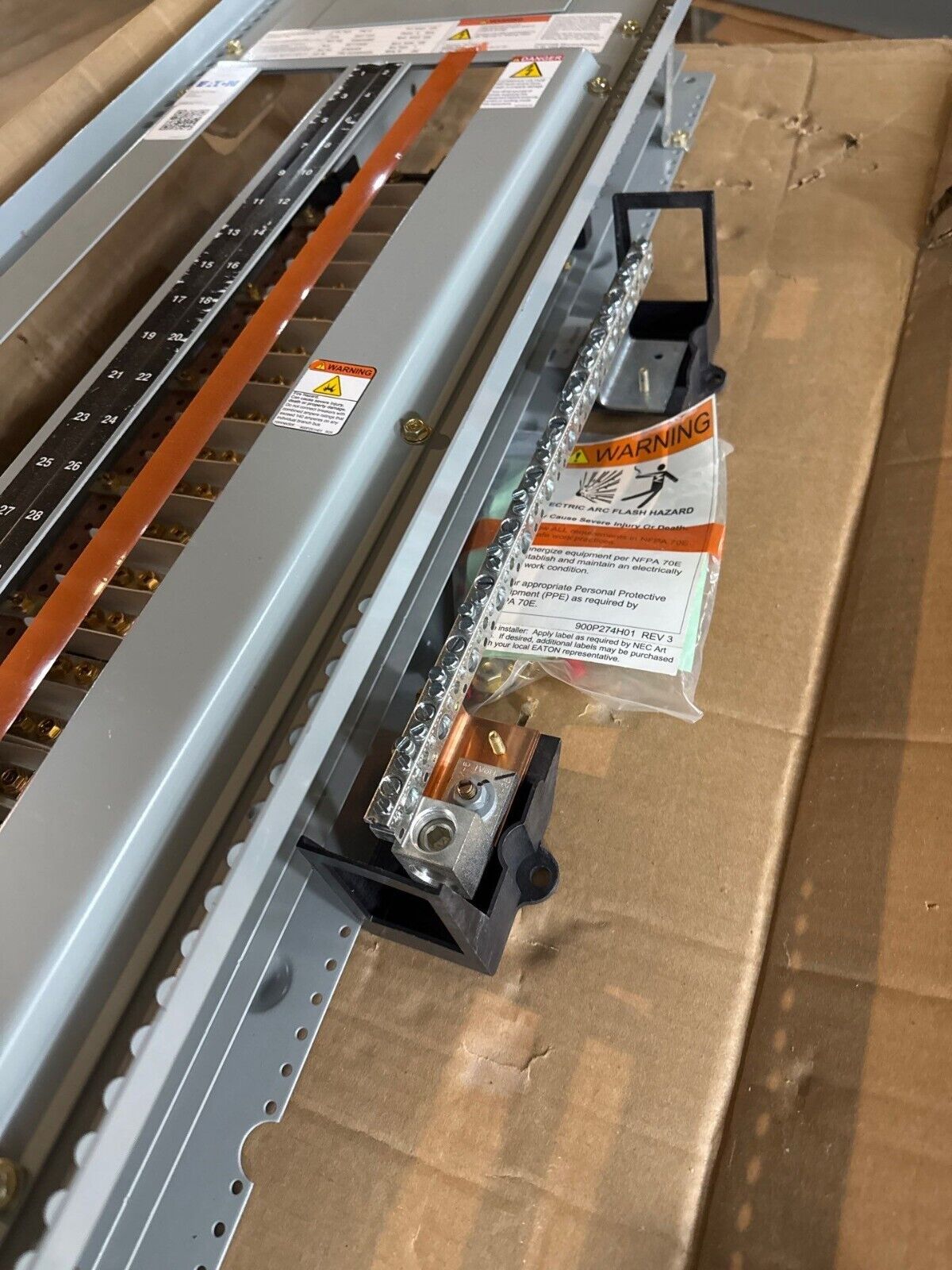 Eaton PRL1A3225X42CS Panelboard Interior 225A 208/120V 3PH PRL1A 42 Circuit New