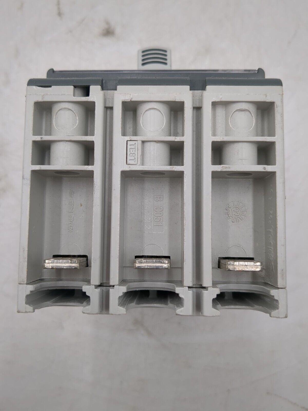 ABB XT2HU3060AFF000XXX New