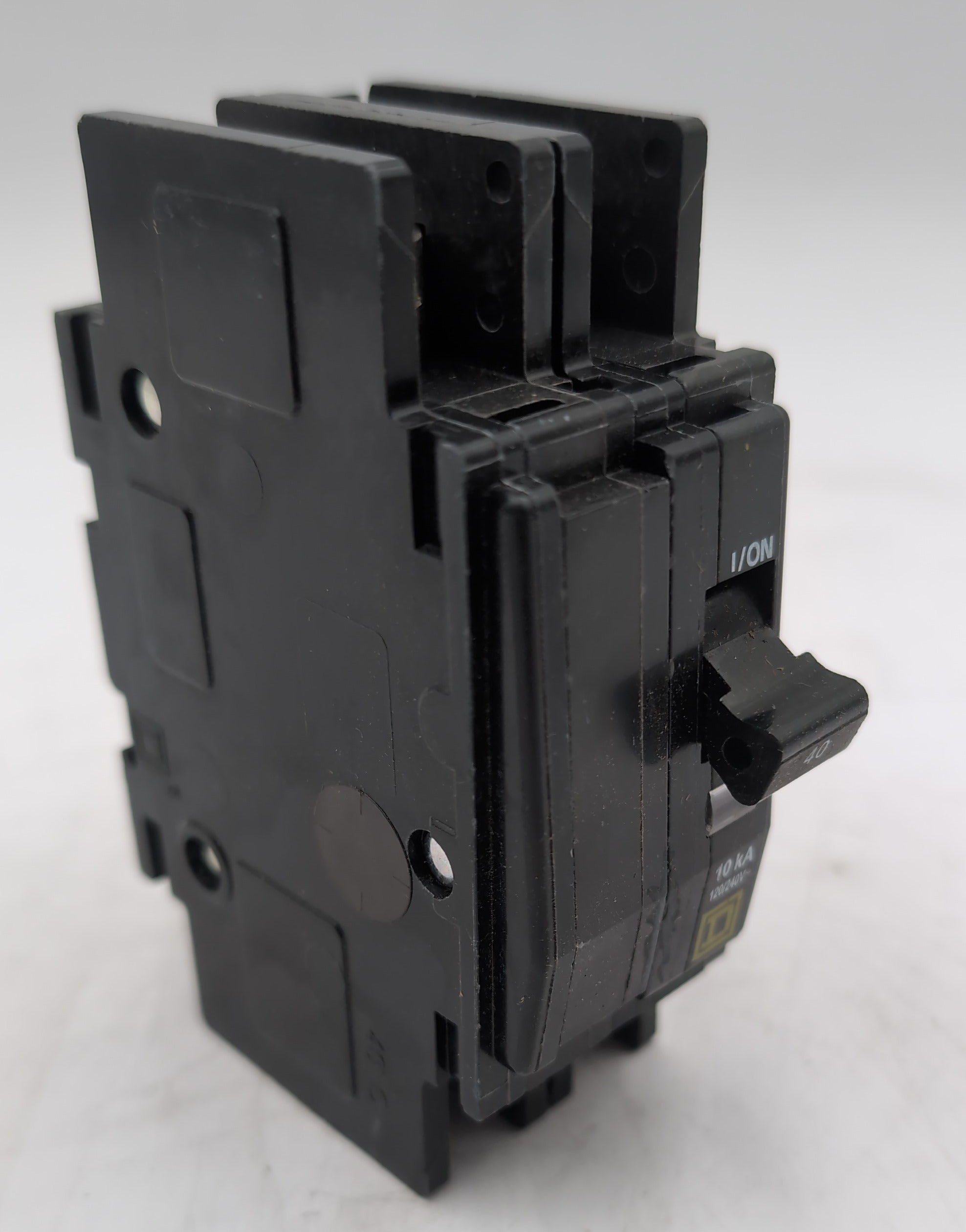 Square D QOU240 Miniature Circuit Breaker 40 Amp 2-Pole 120/240V Unit Mount New New