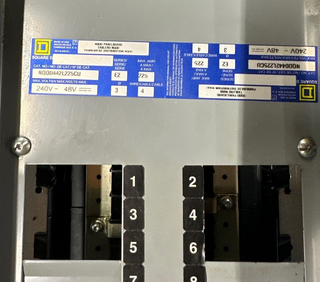 Square D NQOD442L225CU NQOD Panelboard 225A 240V 3PH 4W 42 CIR MCB Main QBL3200 P237 Used