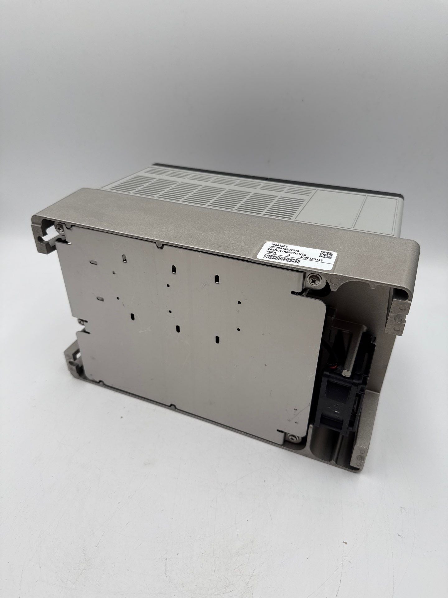 Allen Bradley 20AD011A0AYNANC0 PowerFlex 70 VFD 7.5HP 480V 11A 3PH New