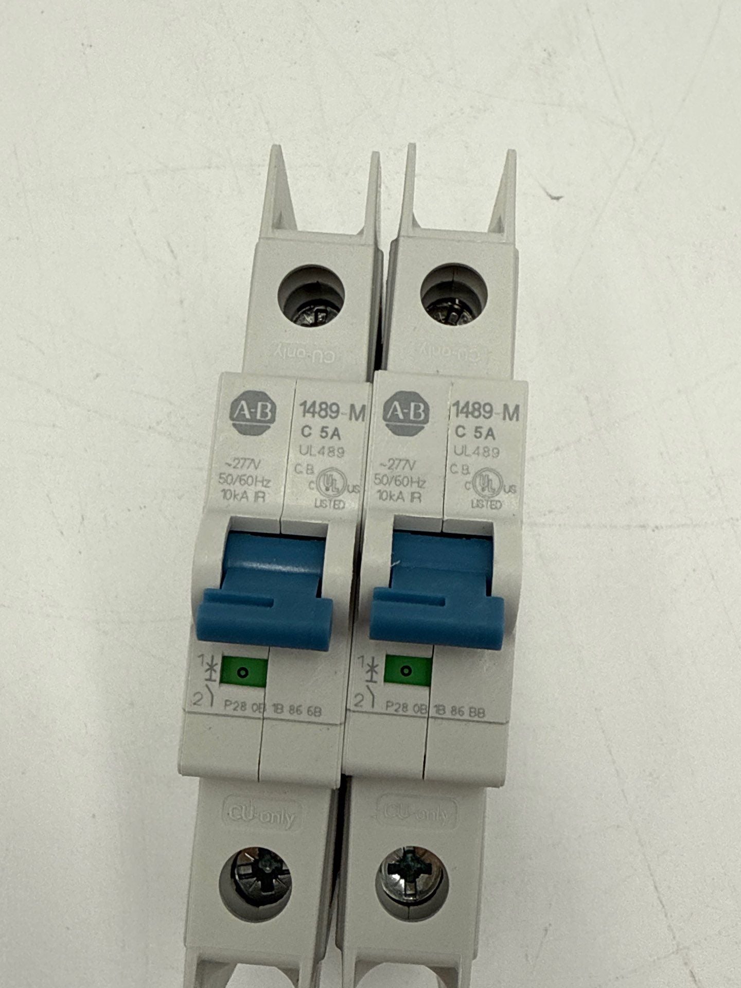 Allen Bradley 1489-M1C050 Circuit Breaker 5A 1P 480Y/277V 1 Pole 5 Amp 2PC LOT New