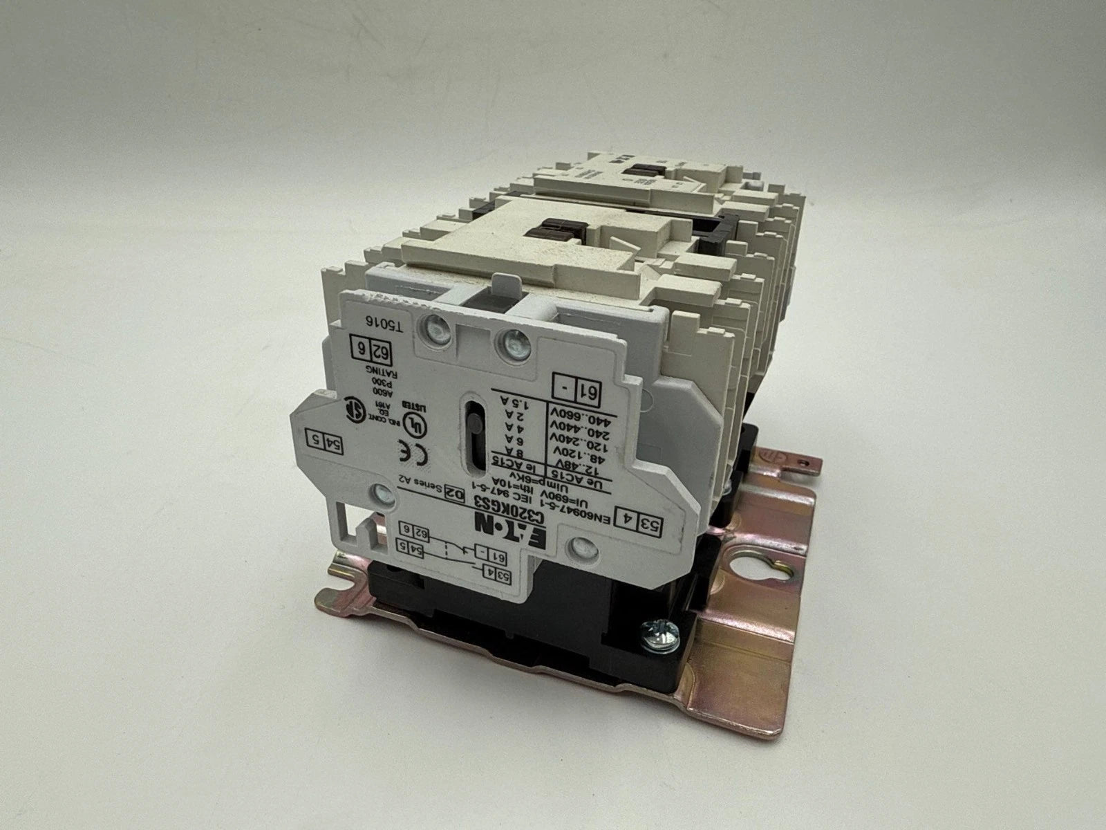 Eaton CN55BN3 Reversing Contactor NEMA Size 0 18A 3P 5HP Coil 110/120V CN55BN3AB Used