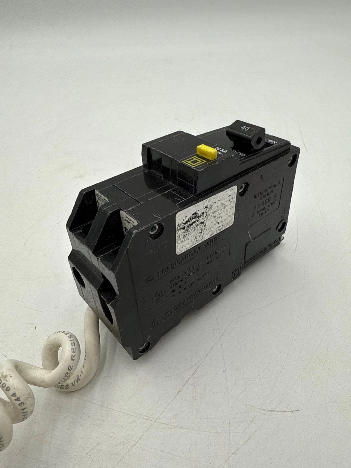 Square D QOB240GFI Circuit Breaker 40A 2P 120/240V 1PH 10kA QOB Bolt On 40 Amp Used