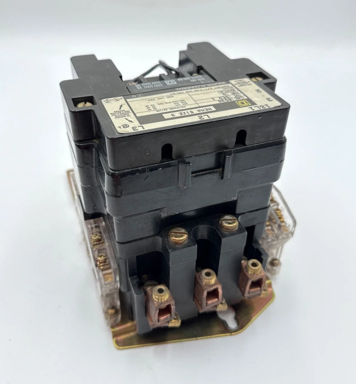 Sq D 8536SE01S Contactor NEMA Size 3 90A 3P 600V Coil 110/120V 31074-400-38 50HP Used