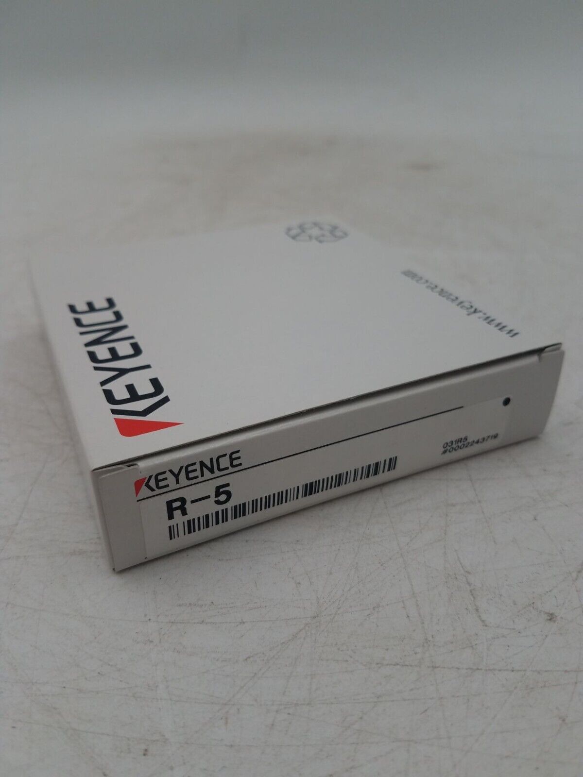 KEYENCE CORP R-5 New