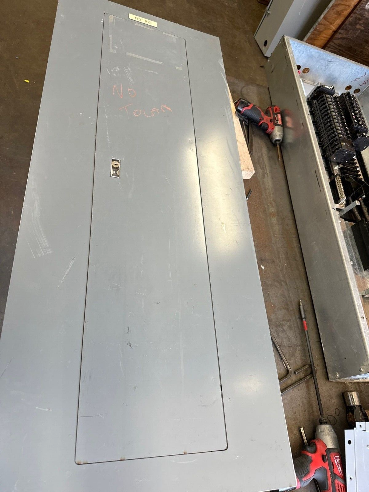 Square D NQOD Panelboard 225A 208Y/120V 3PH 42Cir 4W Indoor Encl MCB Q2L3100 P325 P324 Used