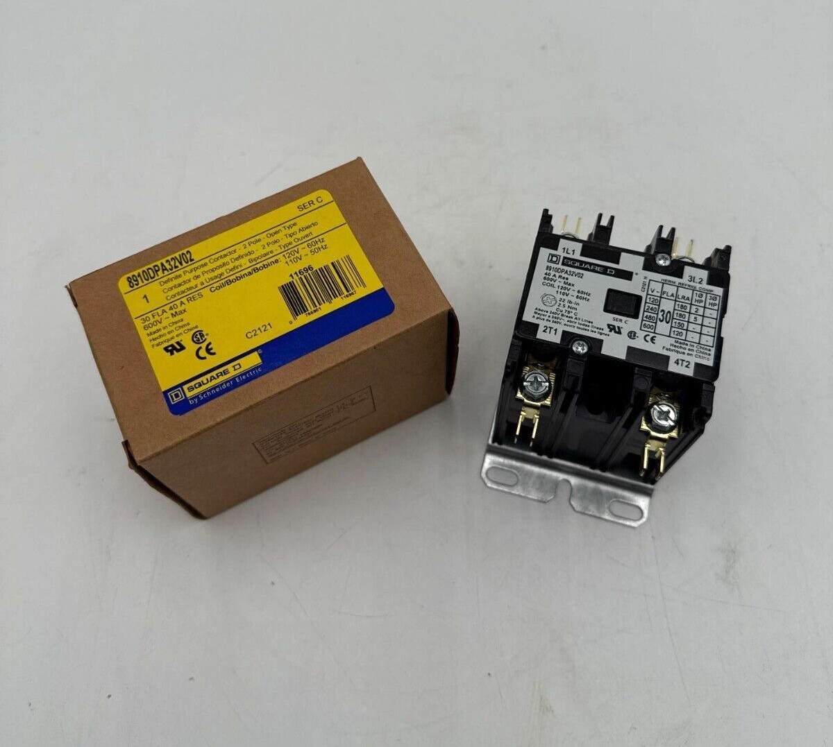 Square D 8910DPA32V02 New