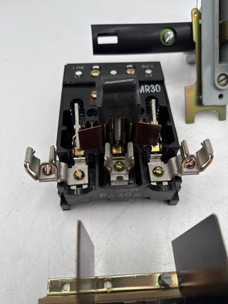 GE THMS31 Fusible QMR Disconnect Switch 30A 3P 600V With Handle Used