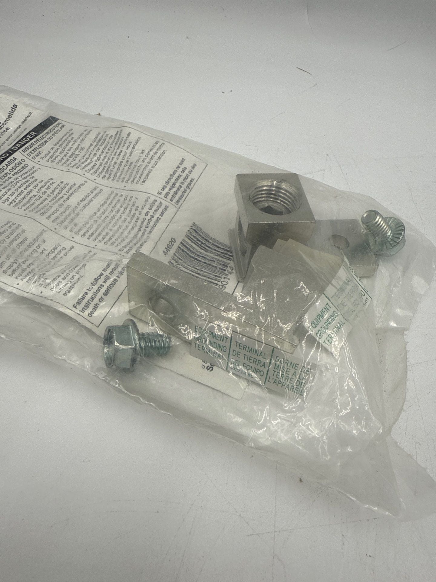 Square D PKOGTJ250 Equipment Grounding Lug Kit For J Enclosure New