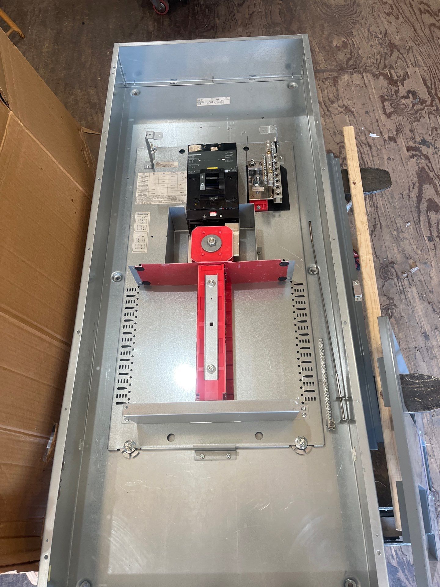 Square D HCN I-Line Panelboard 400A 480Y/277V 3PH Panel LAP36400MT MCB Used