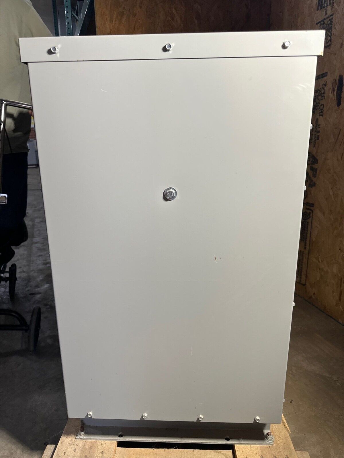 Eaton V48M28F3016CU Used