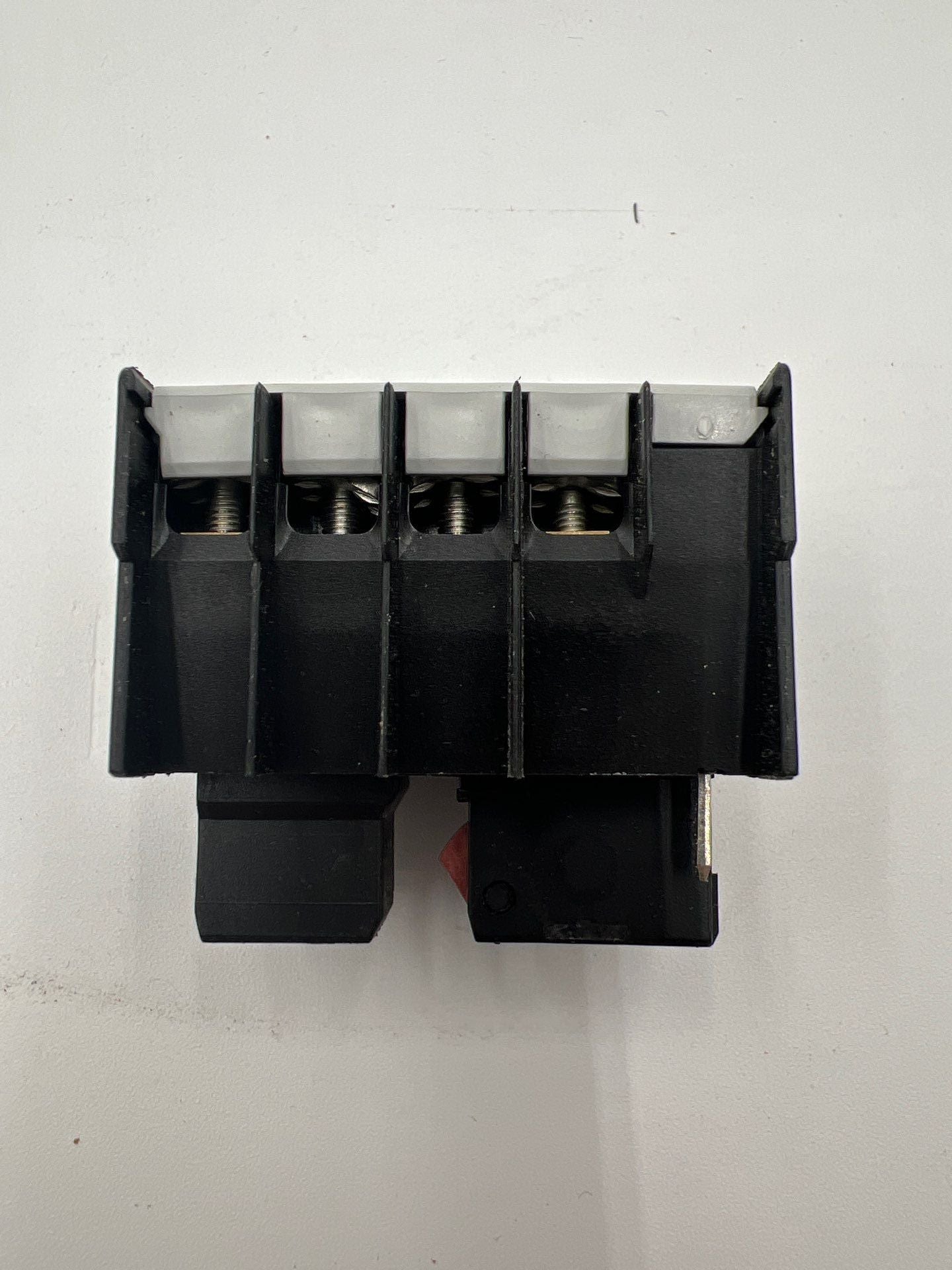 Siemens 3TX4422-2A Relay Socket 11-Pin 250V 10A DIN Rail New