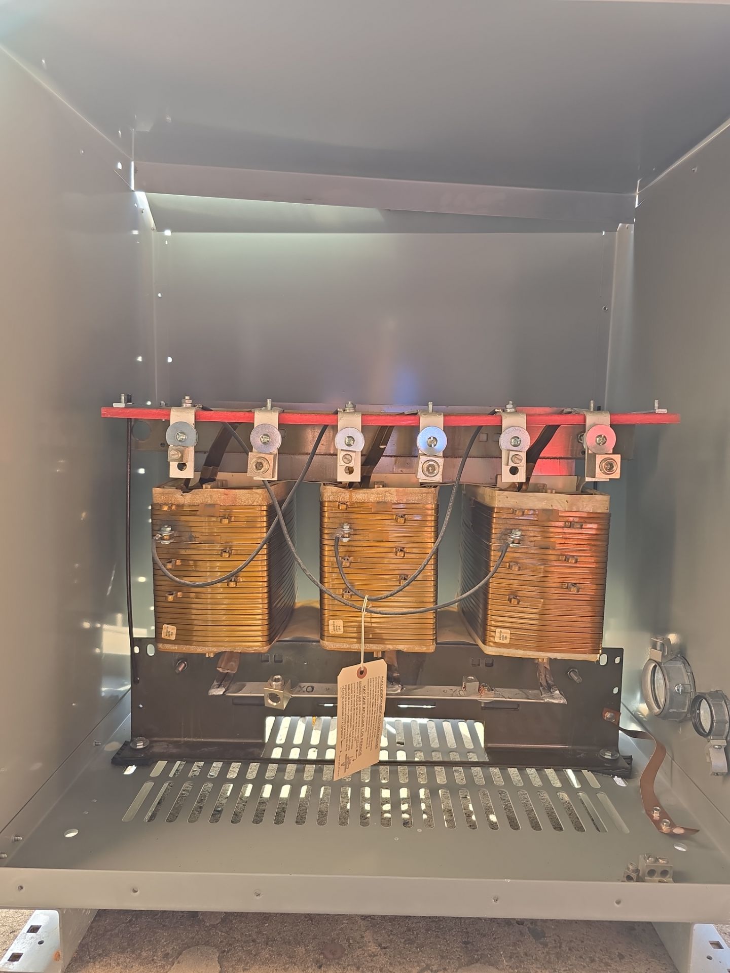 75KVA GE 9T23B3874 Transformer Pri 480V Sec 208/120V 3PH Indoor Encl Type QL Used