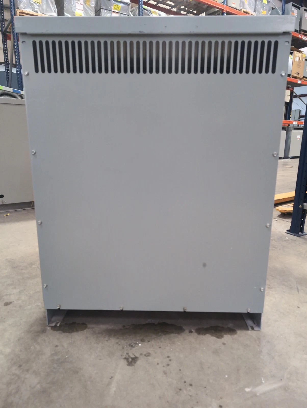 112.5KVA GE Transformer 9T83B3875G13 Indoor Encl Pri 480V Sec 208/120V 3PH 60Hz Used